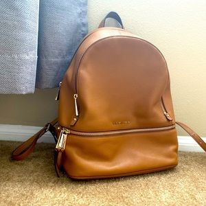 Michael Kors backpack 🎒